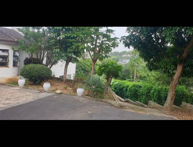 4 BEDROOM PROPERTY TO RENT IN LA MERCY